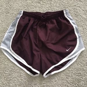 Nike Tempo Women’s Shorts